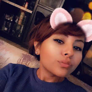 Meet your Posher, Stephanie